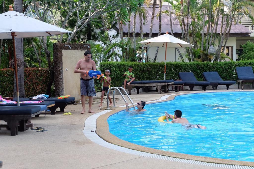Bamboo Beach Hotel & Spa パトン エクステリア 写真