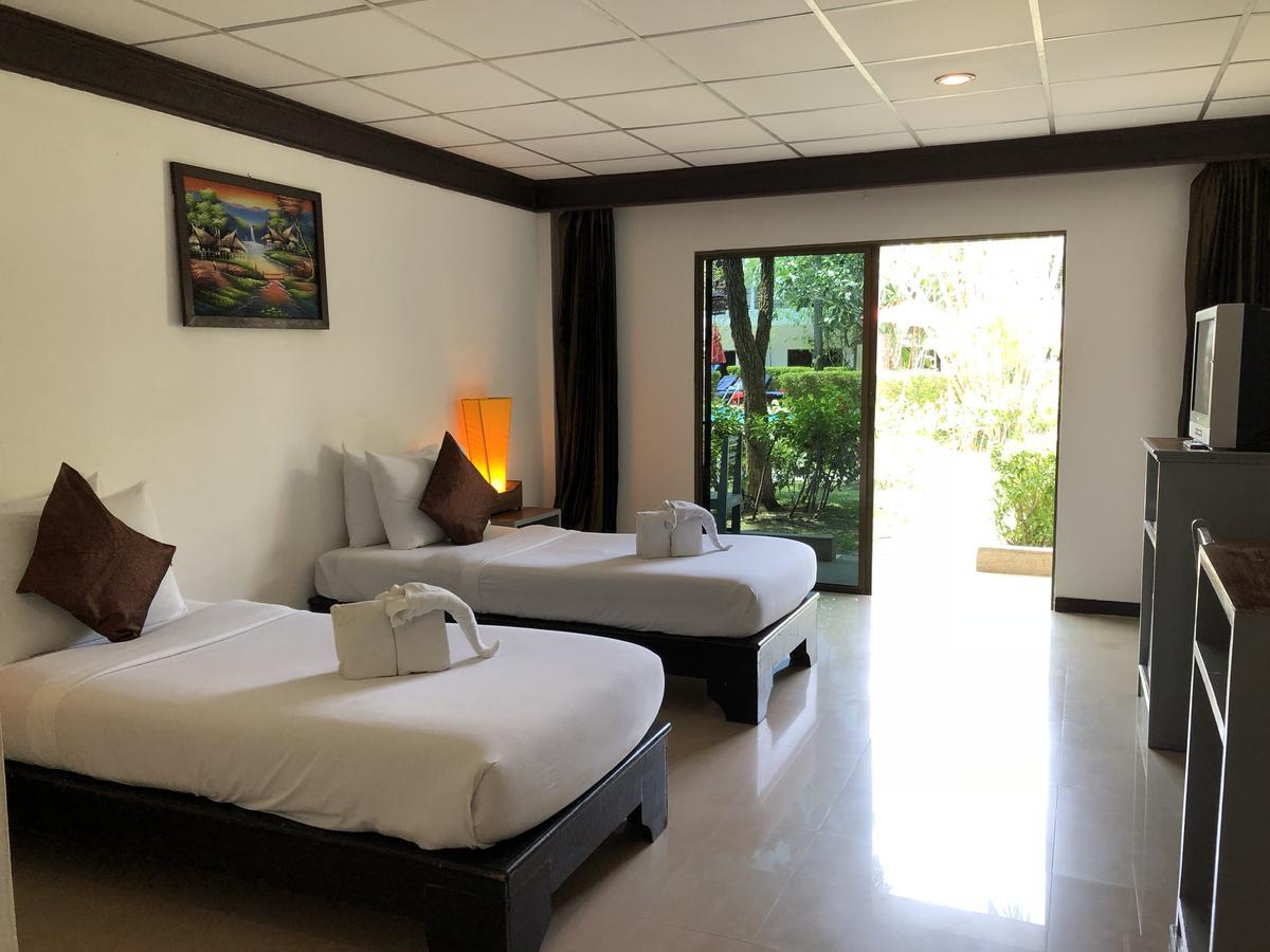 Bamboo Beach Hotel & Spa パトン エクステリア 写真